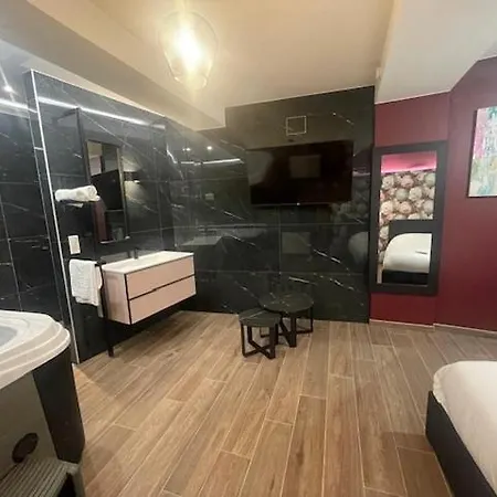 Le Fuchsia Unenuitametz *