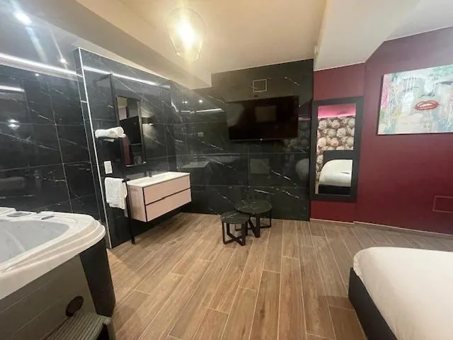 Le Fuchsia Unenuitametz *